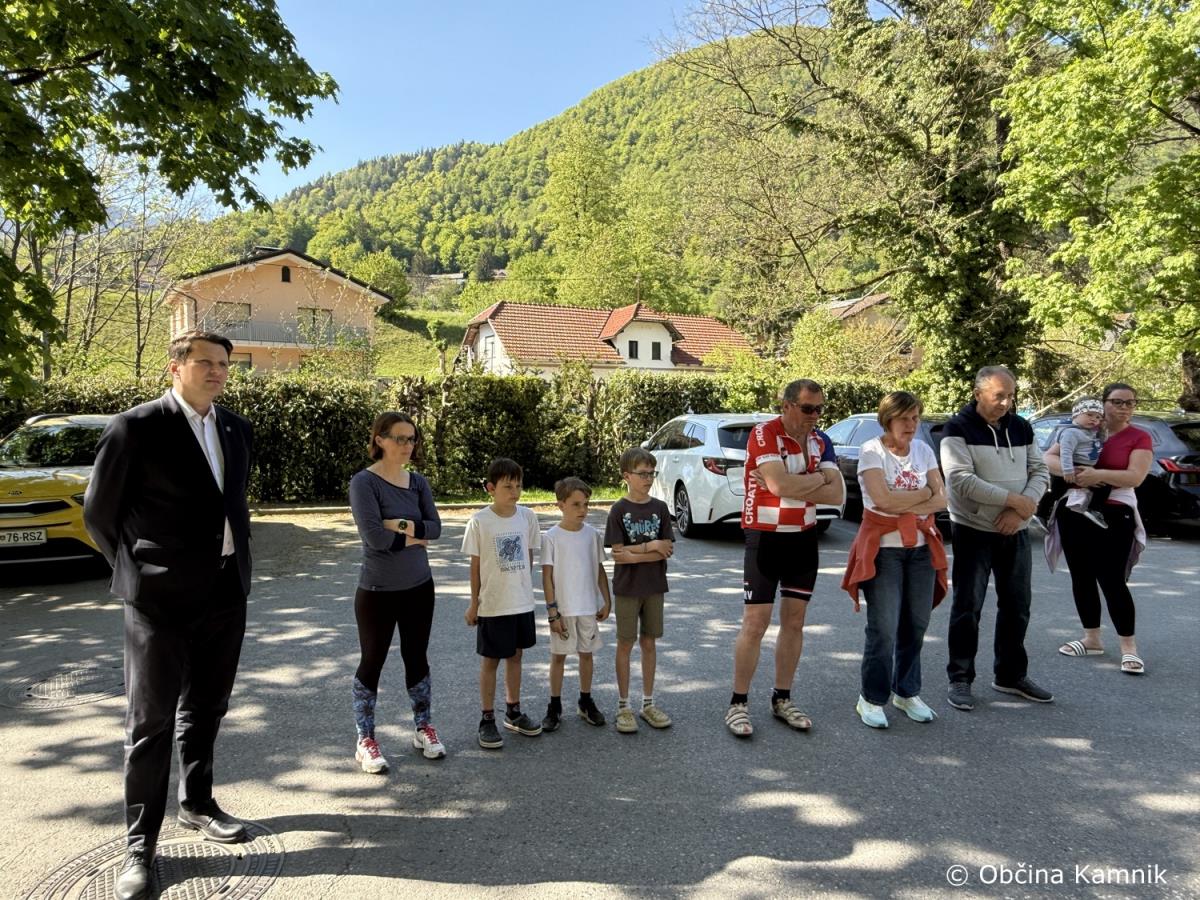 Delavnice oživljanja z AED Kamnik krepi verigo preživetja (5)